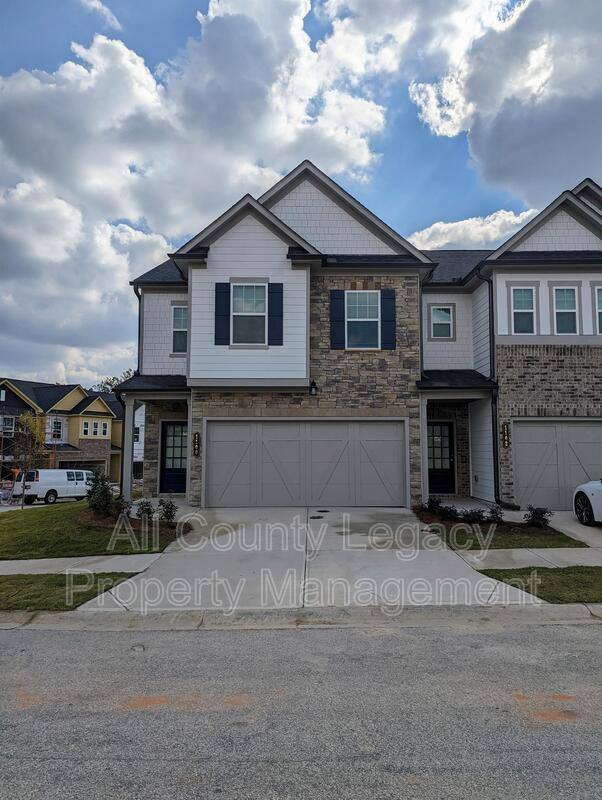 Townhouse for rent at 1100 Lossie Lane, Grayson, GA 30017