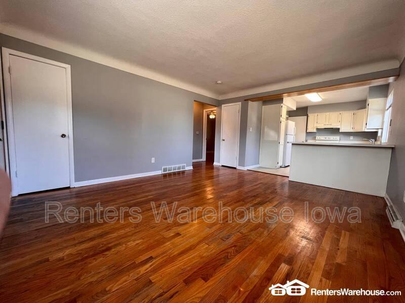 Apartment for rent at 802 SW 3rd St, Ankeny, IA 50023