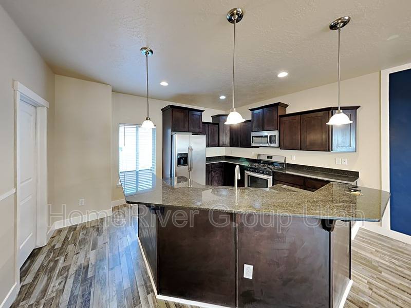 Townhouse for rent at 130 W Canley Vale Lane, Salt Lake City, UT 84115