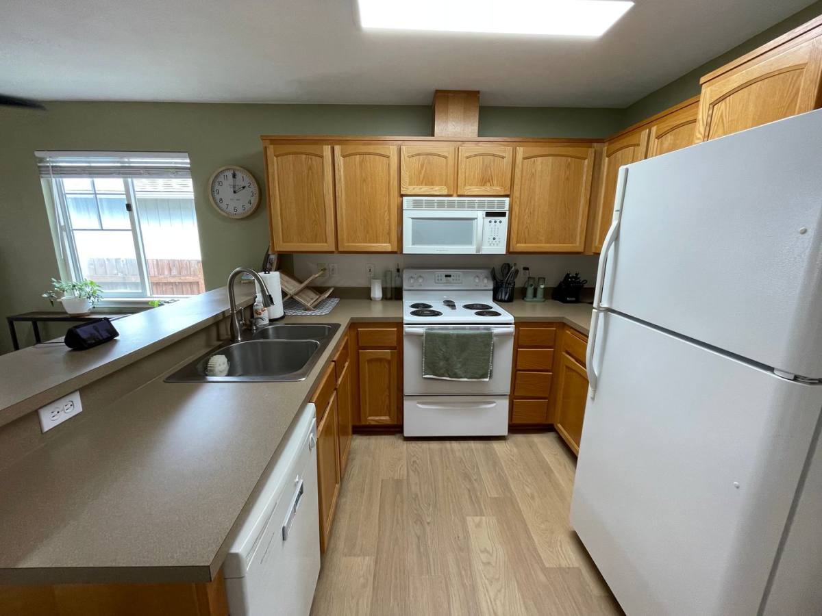 House for rent at 1043 NW Cordero Place, Oak Harbor, WA 98277