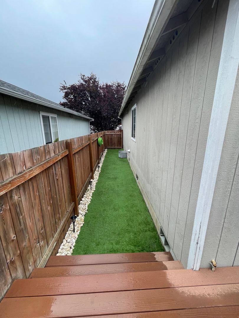 House for rent at 1043 NW Cordero Place, Oak Harbor, WA 98277