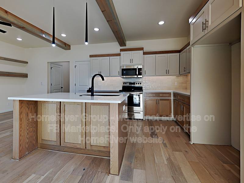 Townhouse for rent at 108 N Atlanta St #A, Owasso, OK 74055