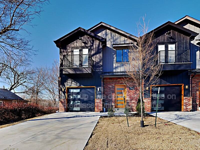 Townhouse for rent at 108 N Atlanta St #A, Owasso, OK 74055