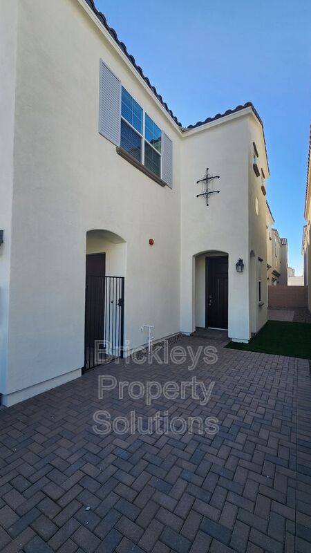 House for rent at 265 E Balsam Dr, Chandler, AZ 85286