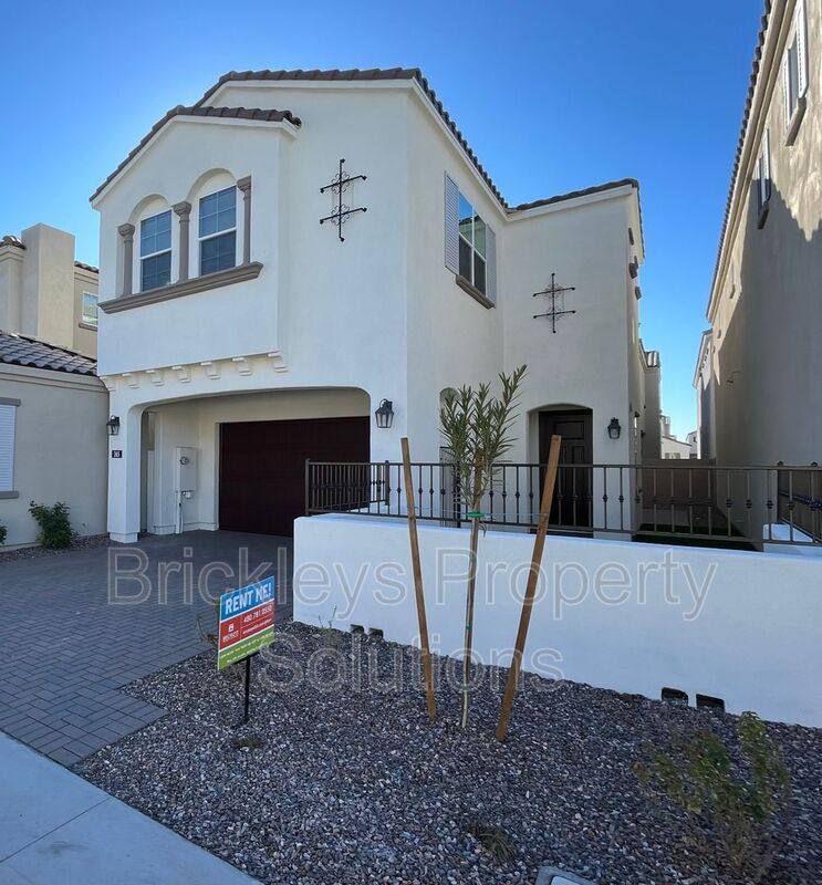 House for rent at 265 E Balsam Dr, Chandler, AZ 85286
