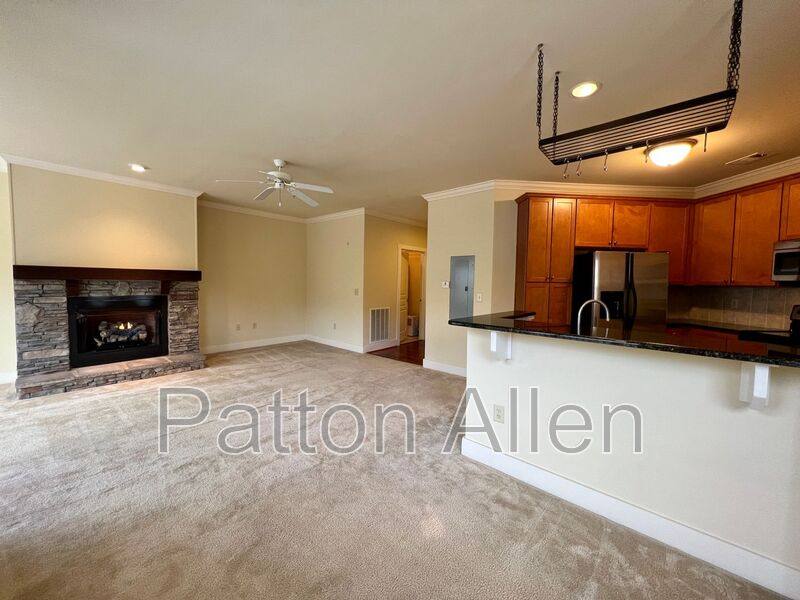 Apartment for rent at 9 Kenilworth Knoll #303, Asheville, NC 28805