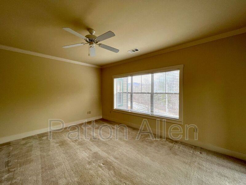 Apartment for rent at 9 Kenilworth Knoll #303, Asheville, NC 28805