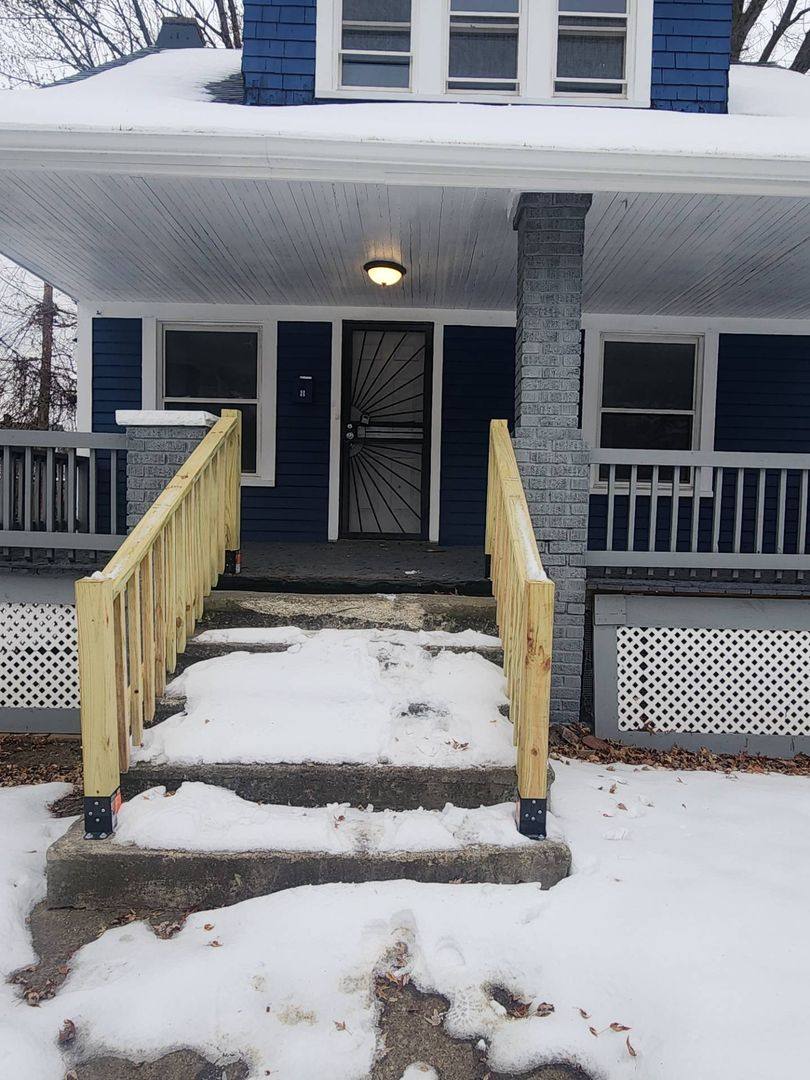 Apartment for rent at 1140 E 144 St, Cleveland, OH 44110