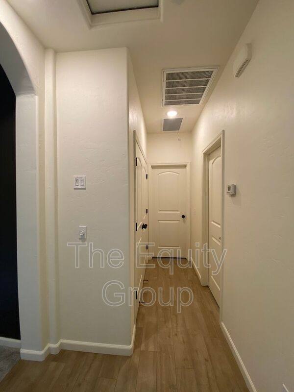 House for rent at 3212 N Noyes Court, Visalia, CA 93291