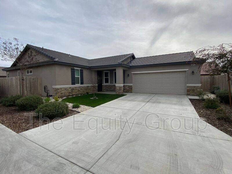 House for rent at 3212 N Noyes Court, Visalia, CA 93291