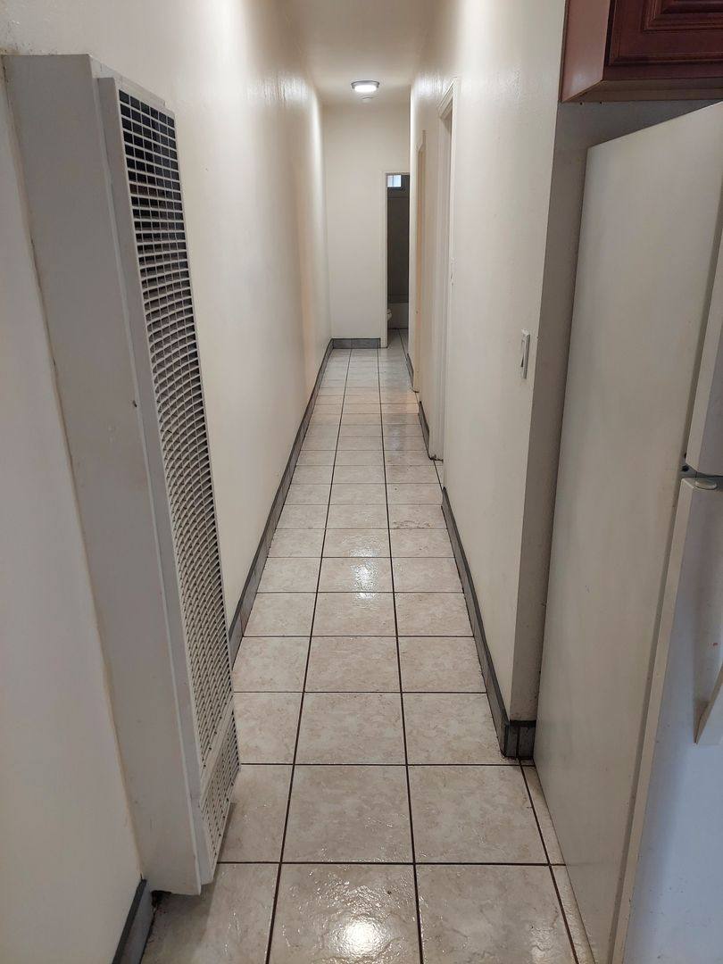 Apartment for rent at 1252 E 25th St, Los Angeles, CA 90011