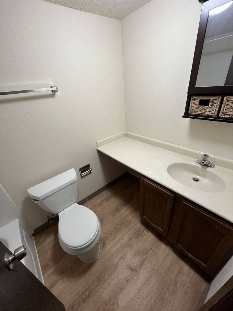 Apartment for rent at 825 Partridge St #113, Duluth, MN 55811