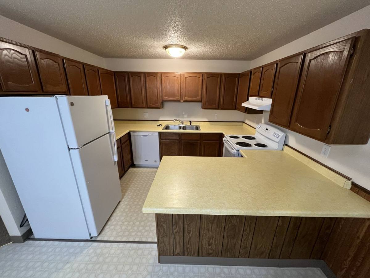 Apartment for rent at 825 Partridge St #113, Duluth, MN 55811