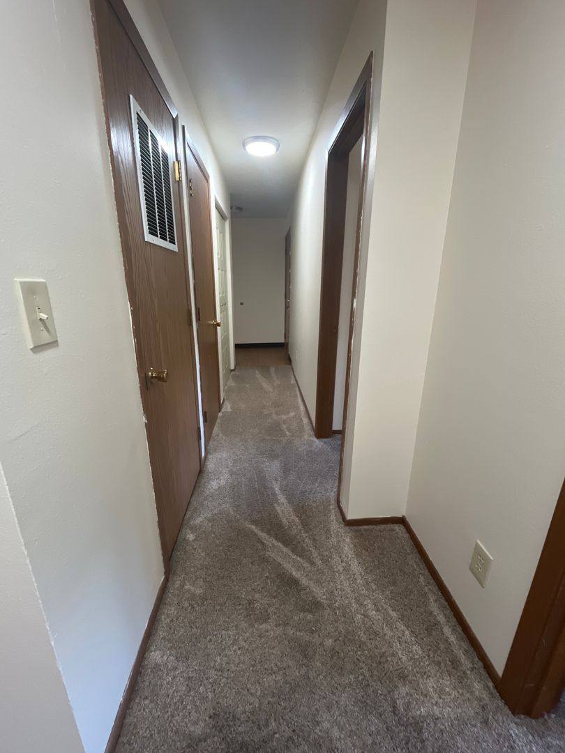 Apartment for rent at 825 Partridge St #205, Duluth, MN 55811
