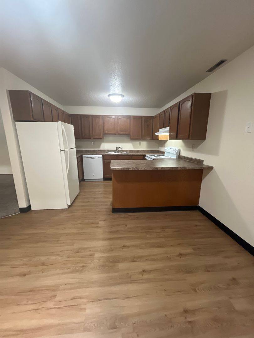 Apartment for rent at 825 Partridge St #205, Duluth, MN 55811