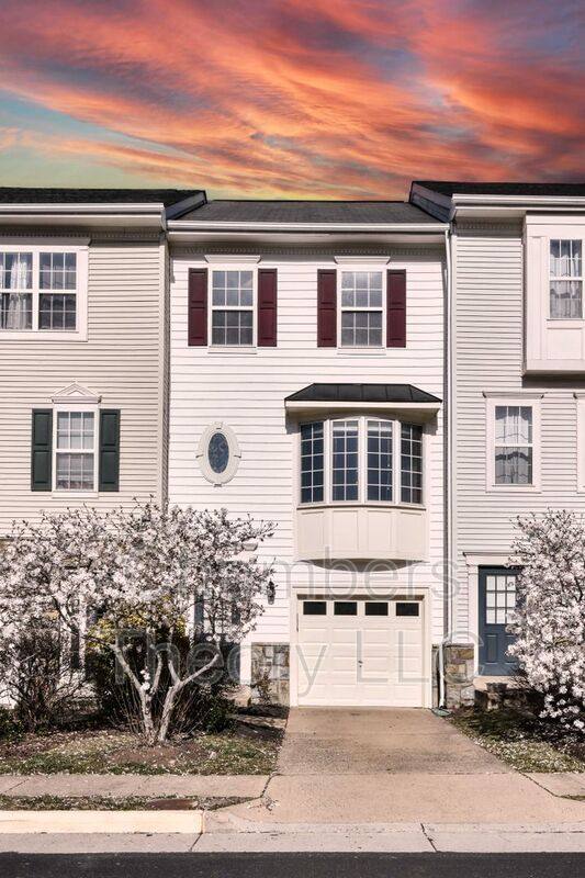 Townhouse for rent at 2017 Capstone Circle, Herndon, VA 20170