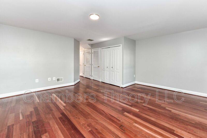 Townhouse for rent at 2017 Capstone Circle, Herndon, VA 20170