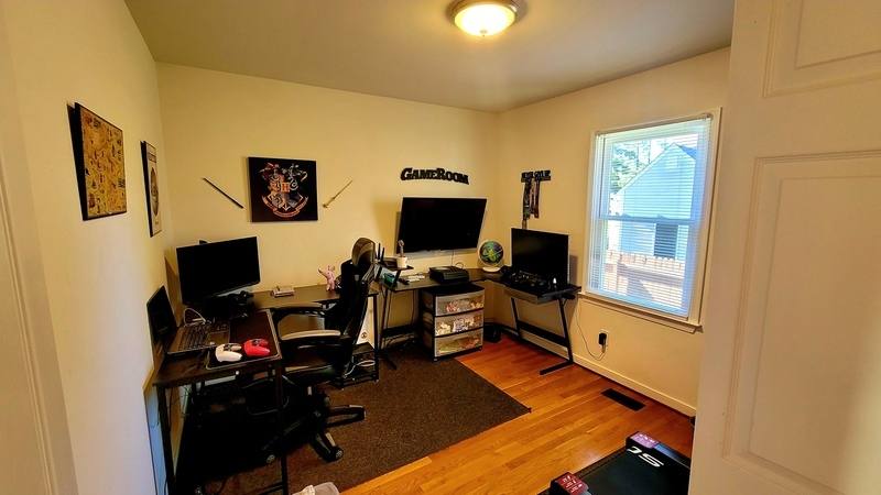 House for rent at 4100 Kings Gate Rd, Chester, VA 23831