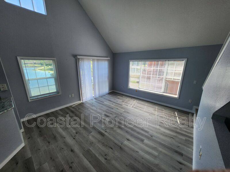 Condo for rent at 9232 Lake Chase Island Way, Tampa, FL 33626