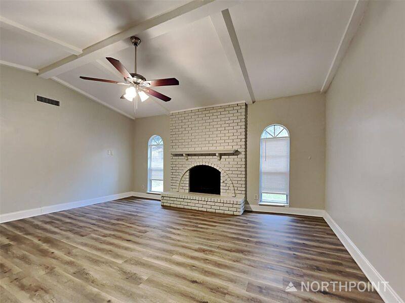 House for rent at 1504 Carnation Dr, Lewisville, TX 75067