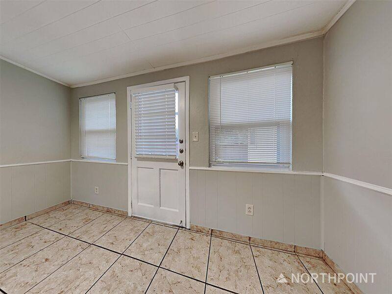 House for rent at 1504 Carnation Dr, Lewisville, TX 75067