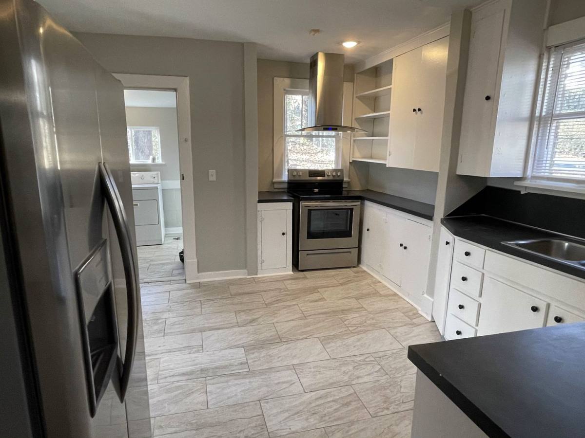 House for rent at 322 Rose St, Little Rock, AR 72205