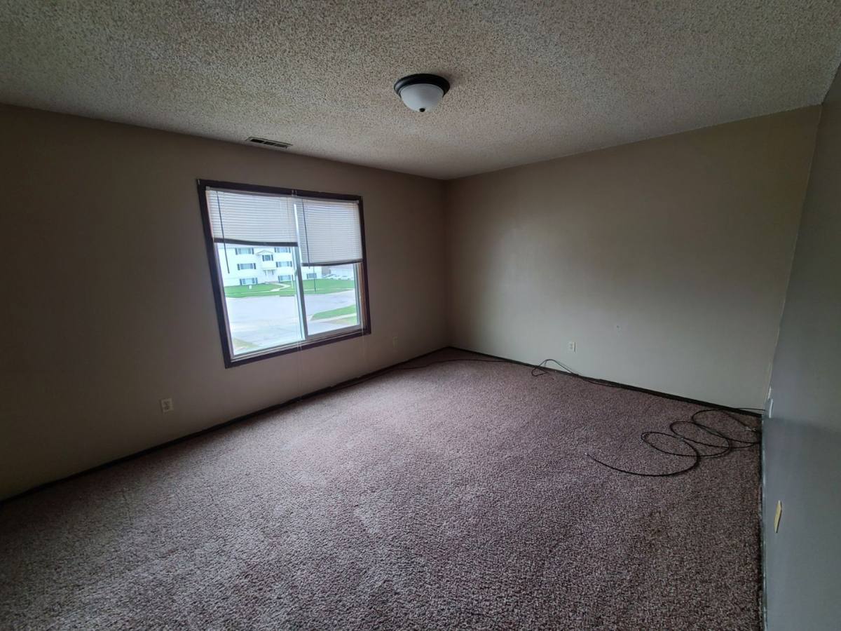 Apartment for rent at 1118 Tiffany Place, Waterloo, IA 50701