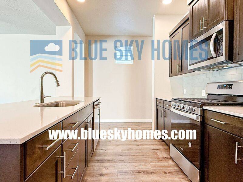 House for rent at 4112 E Blueberry St, Meridian, ID 83642
