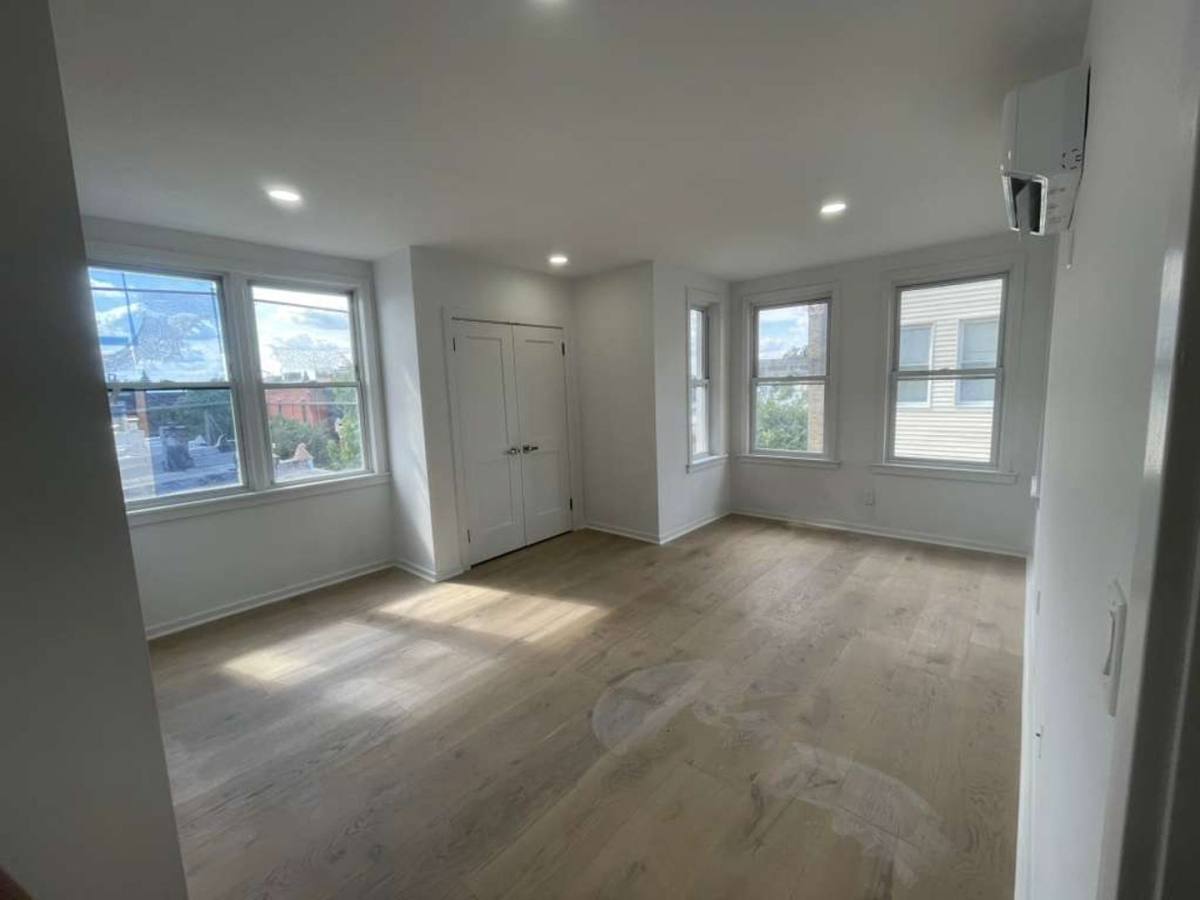 Apartment for rent at 856 N 22nd St, Philadelphia, PA 19130