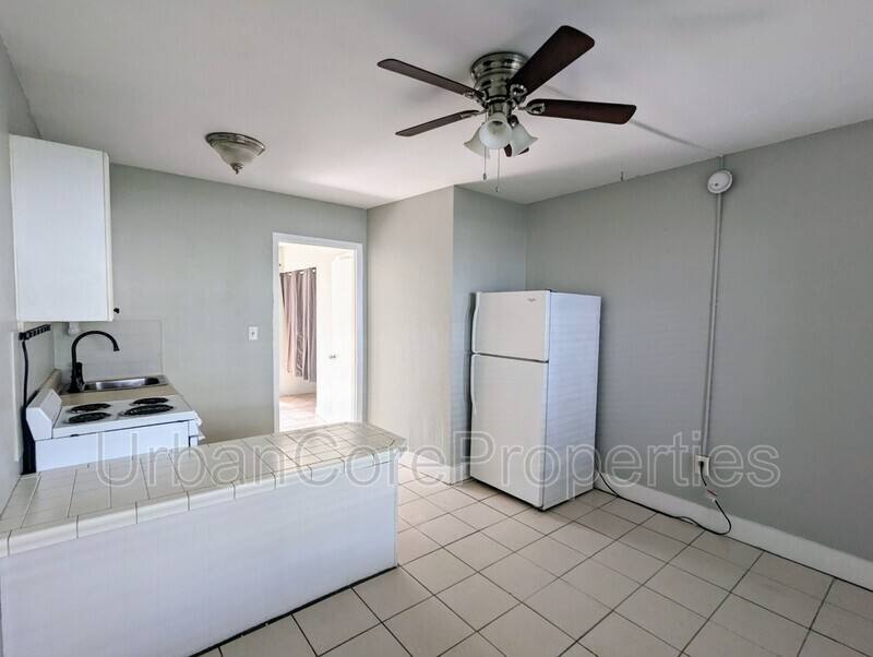Apartment for rent at 1023 Locust St NE #18, Saint Petersburg, FL 33701