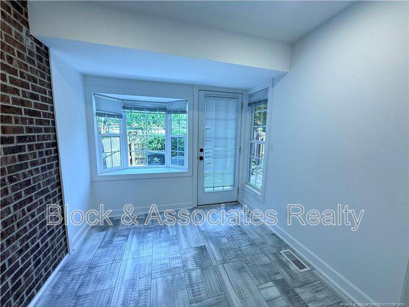 Townhouse for rent at 155 S Ashe St, Southern Pines, NC 28387