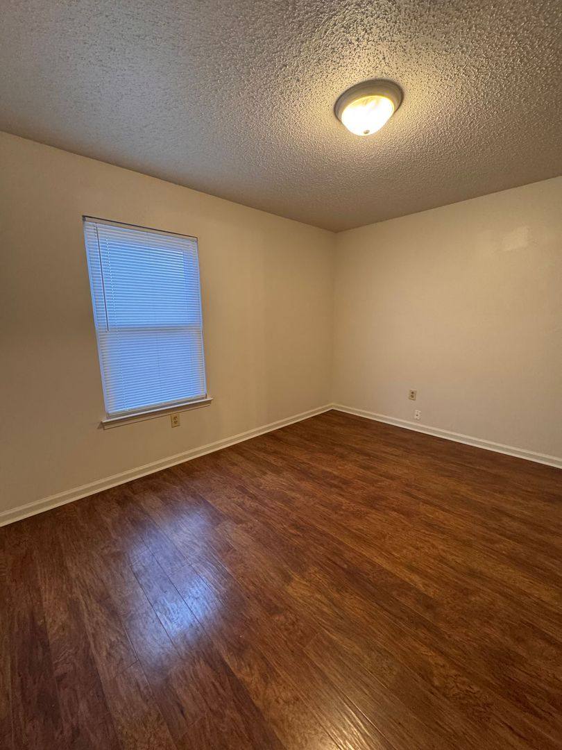 Apartment for rent at 117-D Pennie Layne, Bridgewater, VA 22812