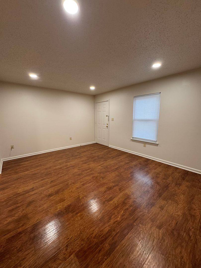 Apartment for rent at 117-D Pennie Layne, Bridgewater, VA 22812