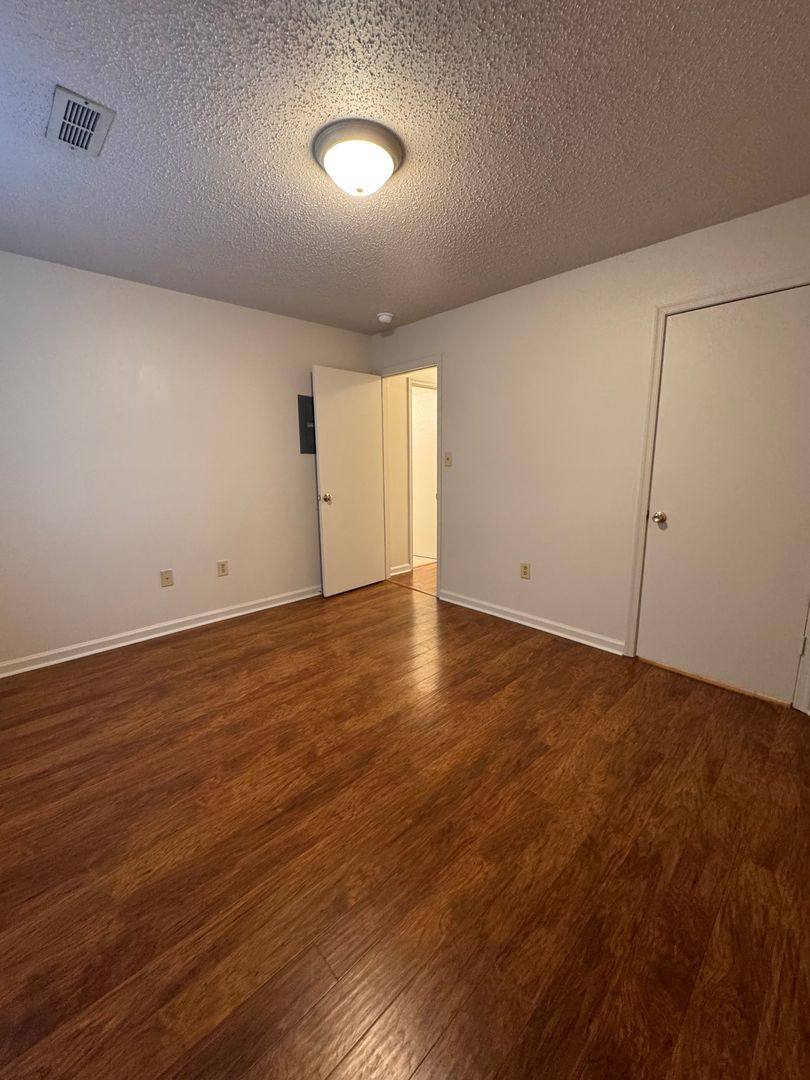 Apartment for rent at 117-D Pennie Layne, Bridgewater, VA 22812