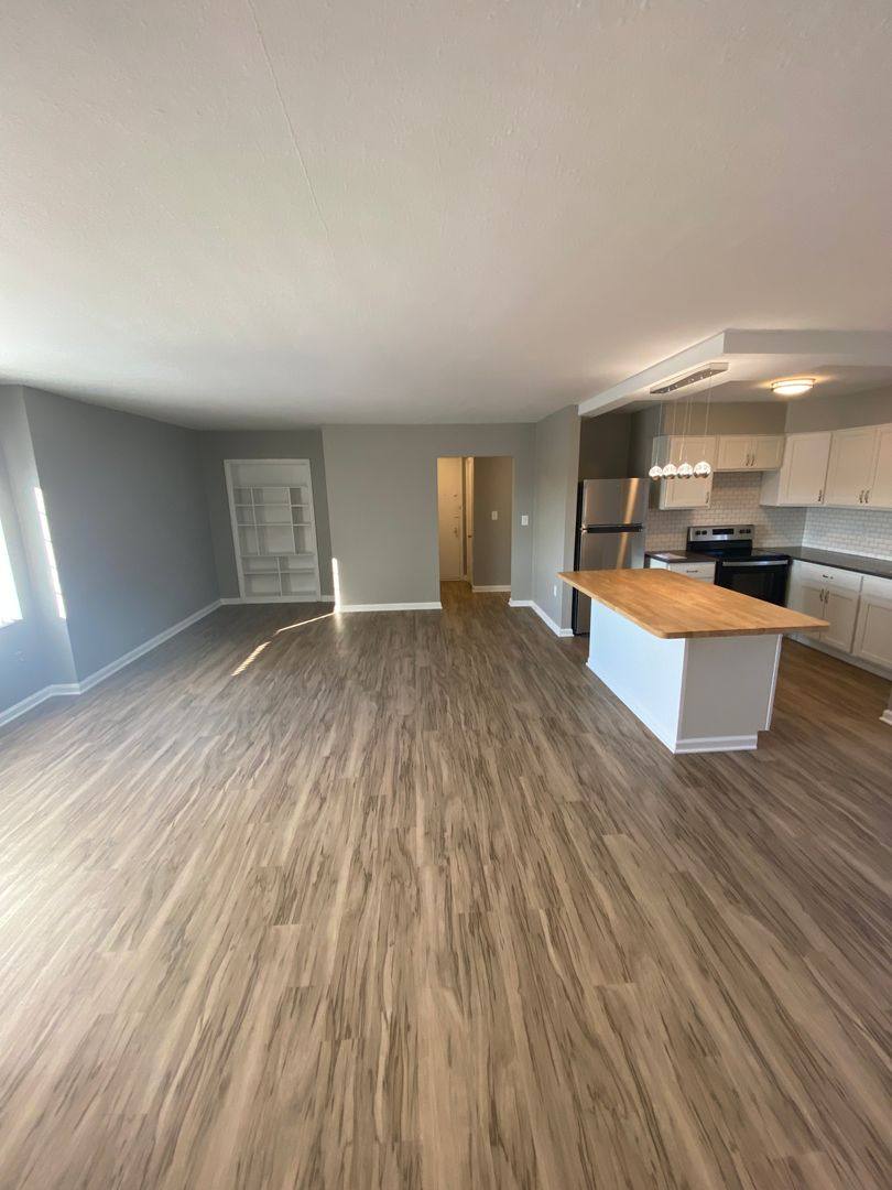 Apartment for rent at 3440 Avalon Rd, Cleveland, OH 44121