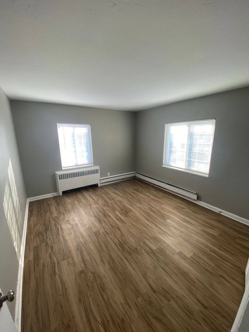 Apartment for rent at 3440 Avalon Rd, Cleveland, OH 44121