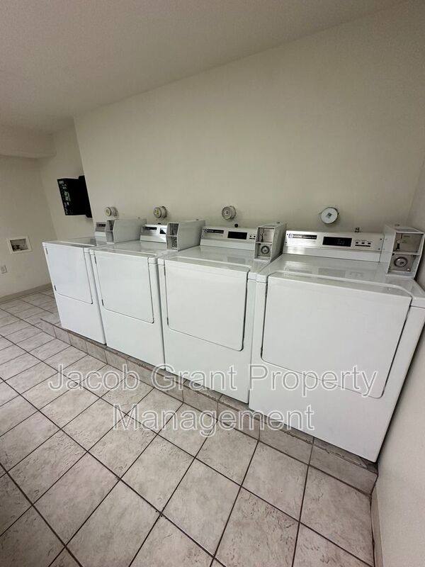 Apartment for rent at 1378 Curlew Ave #253, Idaho Falls, ID 83406