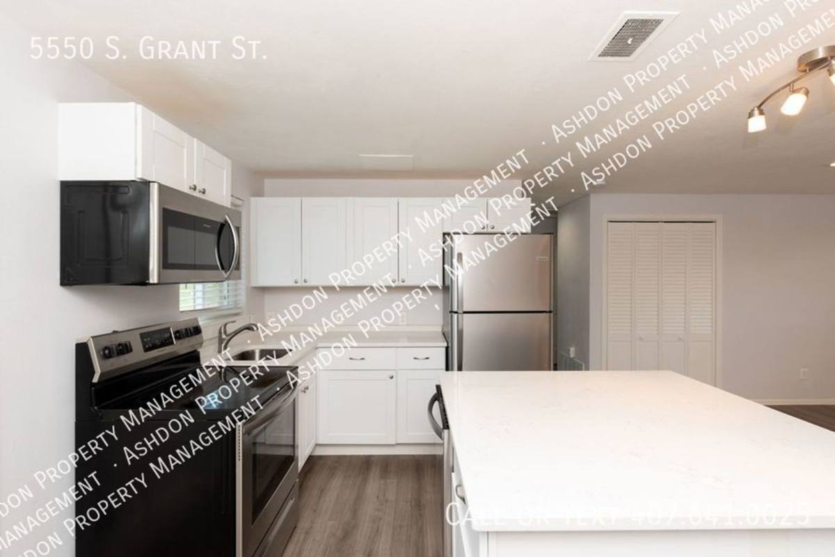 Apartment for rent at 5542-5554 S Grant St, Littleton, CO 80121