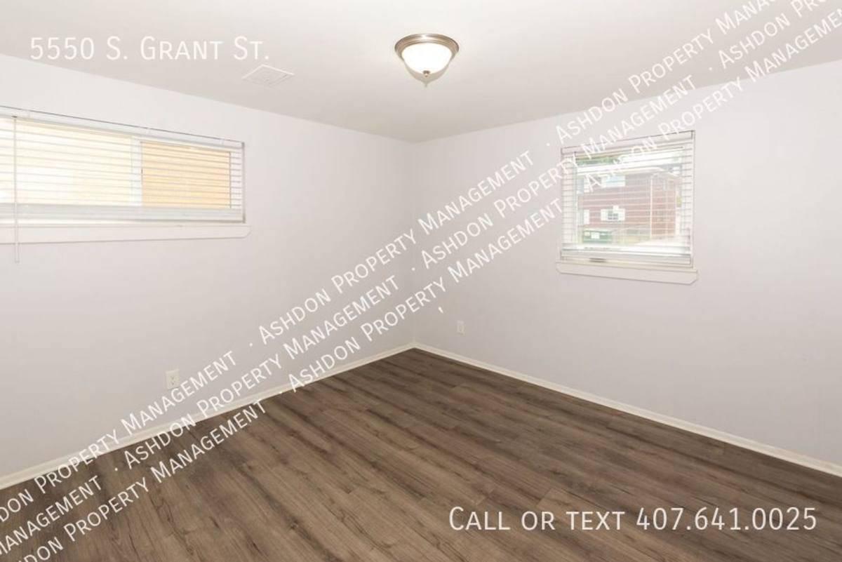 Apartment for rent at 5542-5554 S Grant St, Littleton, CO 80121