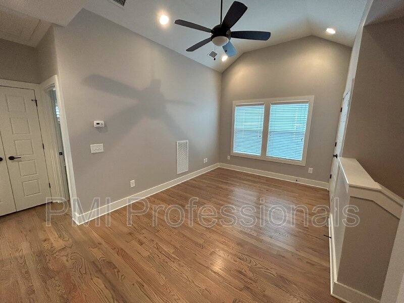House for rent at 111 Creighton Ave #B, Nashville, TN 37206