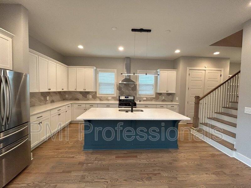 House for rent at 111 Creighton Ave #B, Nashville, TN 37206