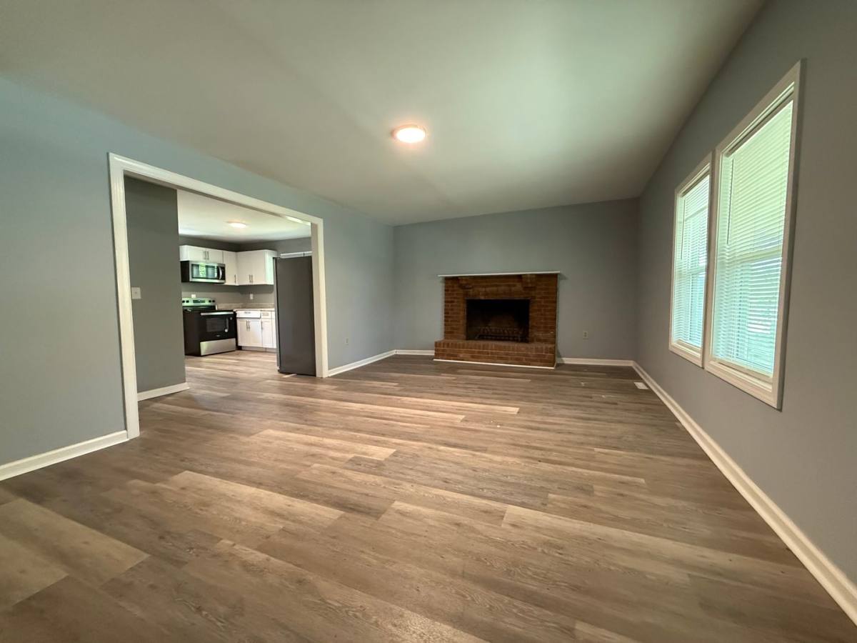House for rent at 1229 Jenkins Rd, Rock Hill, SC 29732