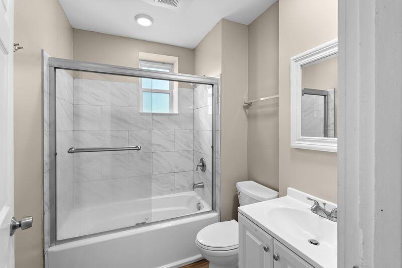 Apartment for rent at 3619 Commonwealth Ave #1F, Saint Louis, MO 63143