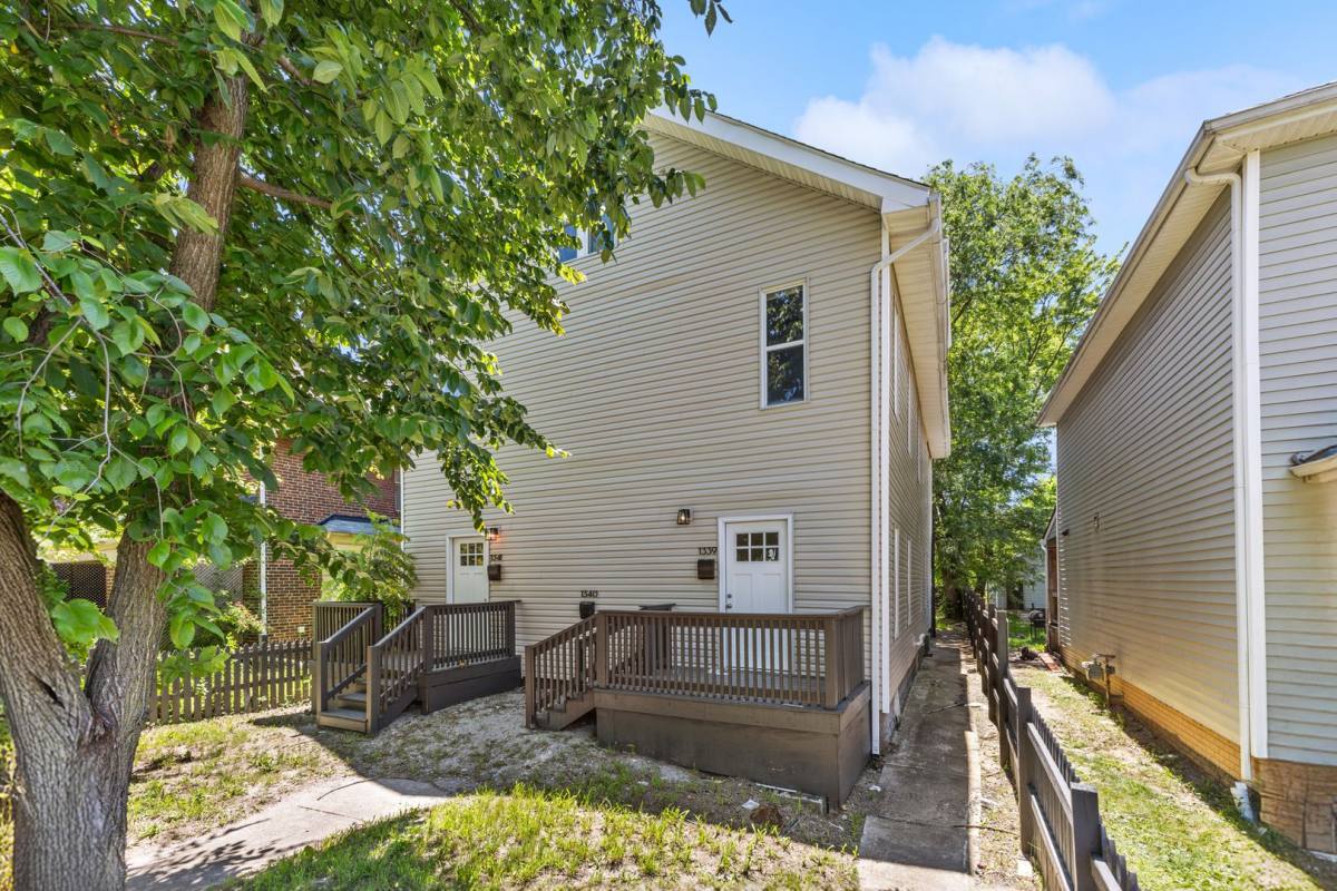 Apartment for rent at 1339-1341 Mooberry St, Columbus, OH 43205
