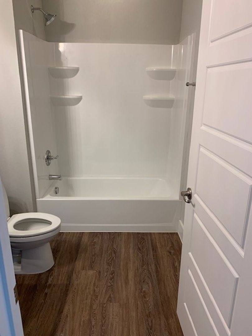 Townhouse for rent at 375 Hampton Place, Burleson, TX 76028