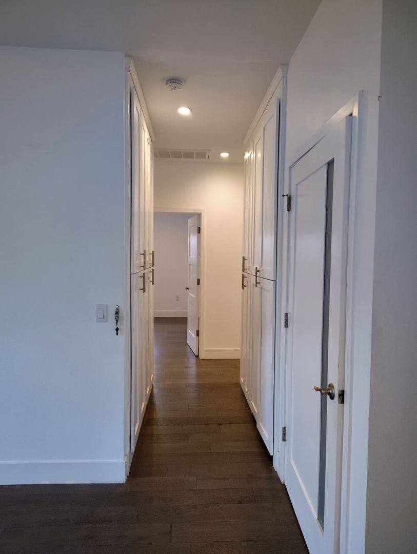 House for rent at 21224 W Rinaldi St, Chatsworth, CA 91311