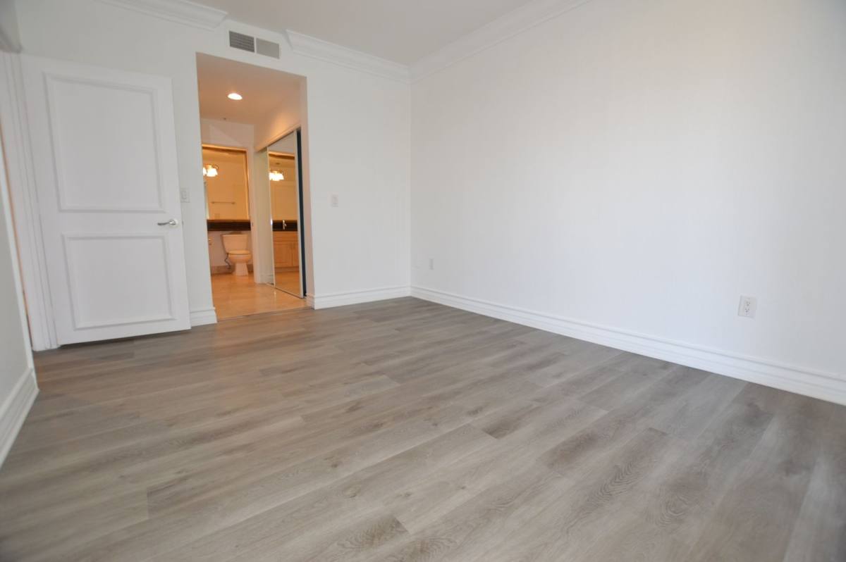 Condo for rent at 220 E Flamingo Rd, Las Vegas, NV 89169