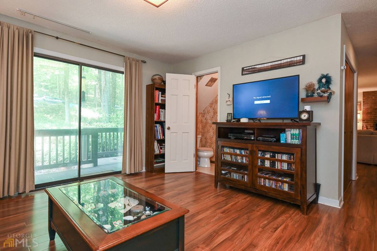 House for rent at 225 Snapfinger Dr, Athens, GA 30605