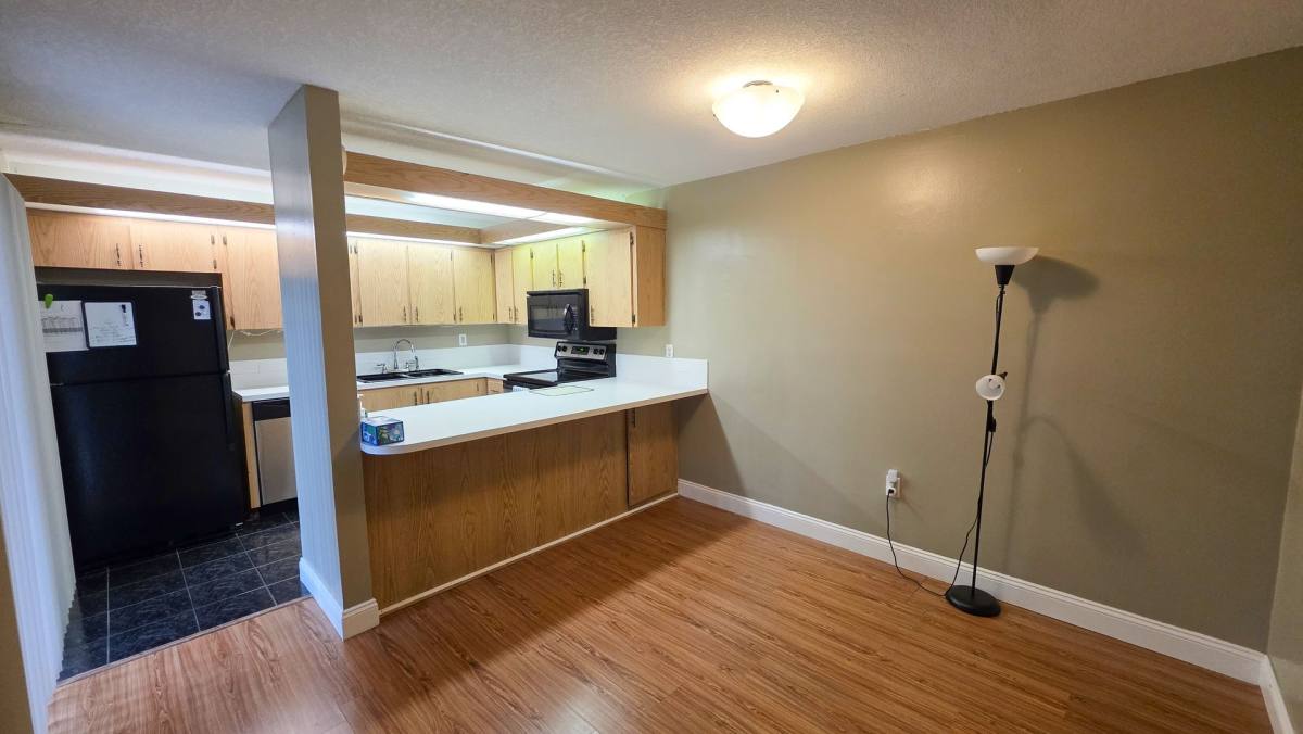 Townhouse for rent at 1170 6th Ave, Vero Beach, FL 32960
