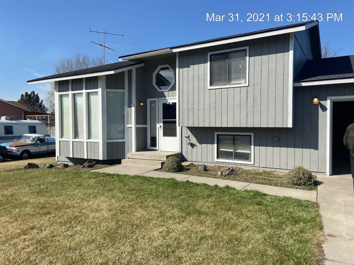 House for rent at 3503 E Clover Park, Mead, WA 99021